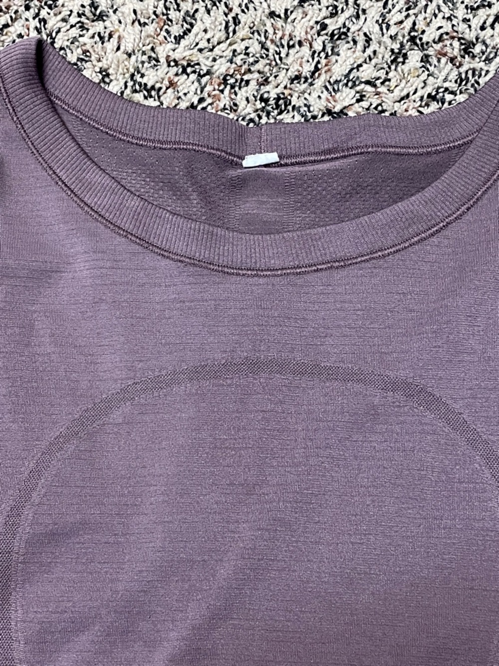 Lululemon Like New Swiftly Tech Long-Sleeve Shirt 2.0 P2P 18” Dark Lavender - Picture 9 of 9